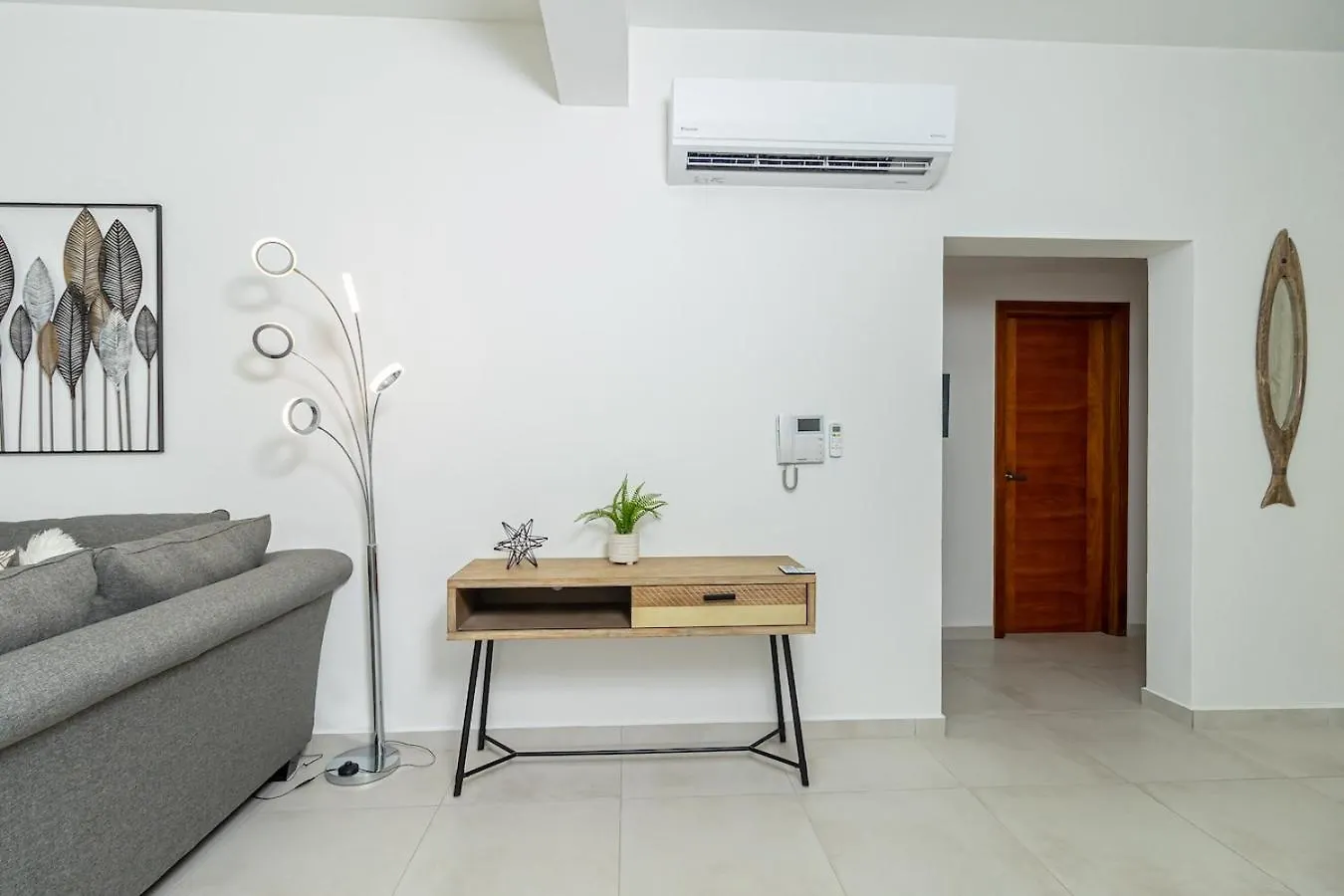 Elegant 2 Bedroom Apartment With Pool La Laguna