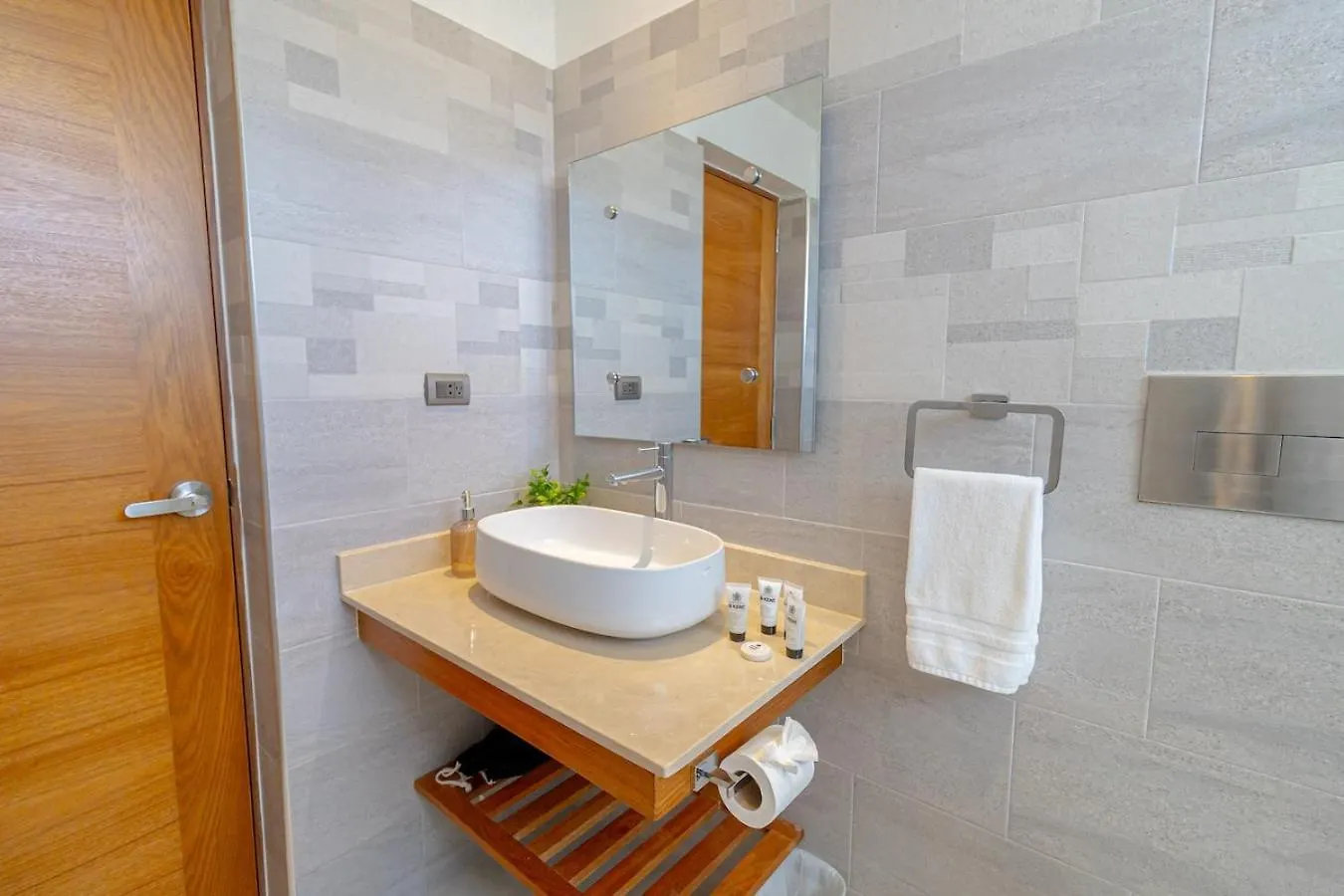 Elegant 2 Bedroom Apartment With Pool La Laguna 0*,  جمهورية الدومينيكان